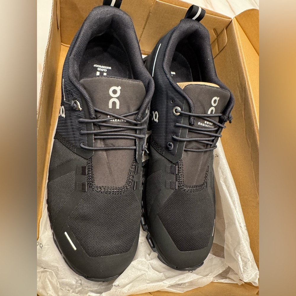 On Running Black Athletic Shoes